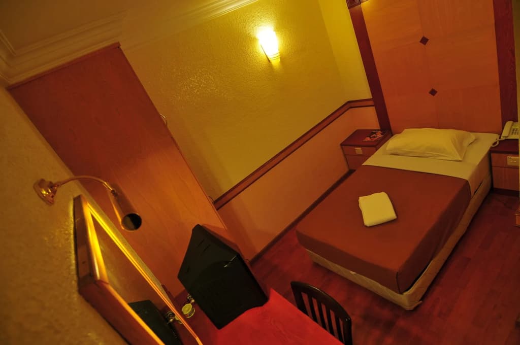 Flora Place Hotel - photo 5