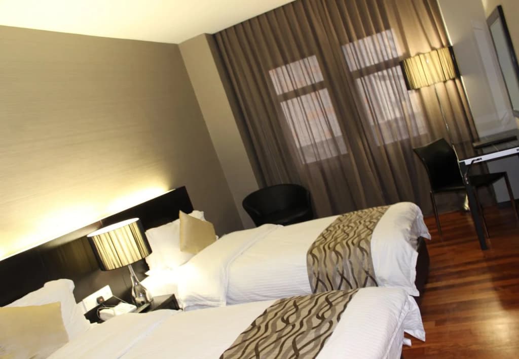 11@century Hotel - photo 6