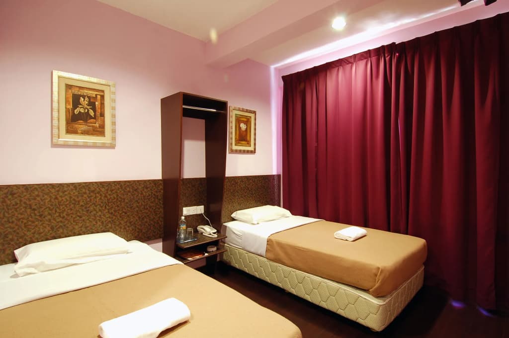 Aristo Hotel - photo 5