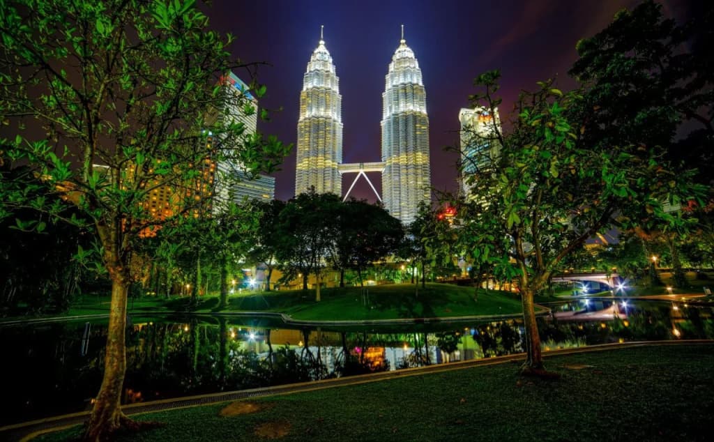 Vortex Suite KLCC by Idaris - photo 13