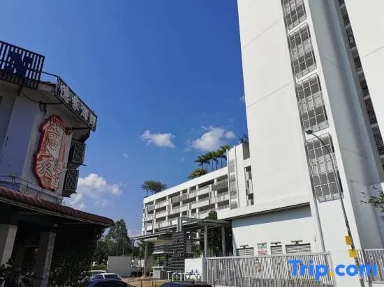 Bukit Indah Near Aeon and Legoland Johor with Netflix - main photo