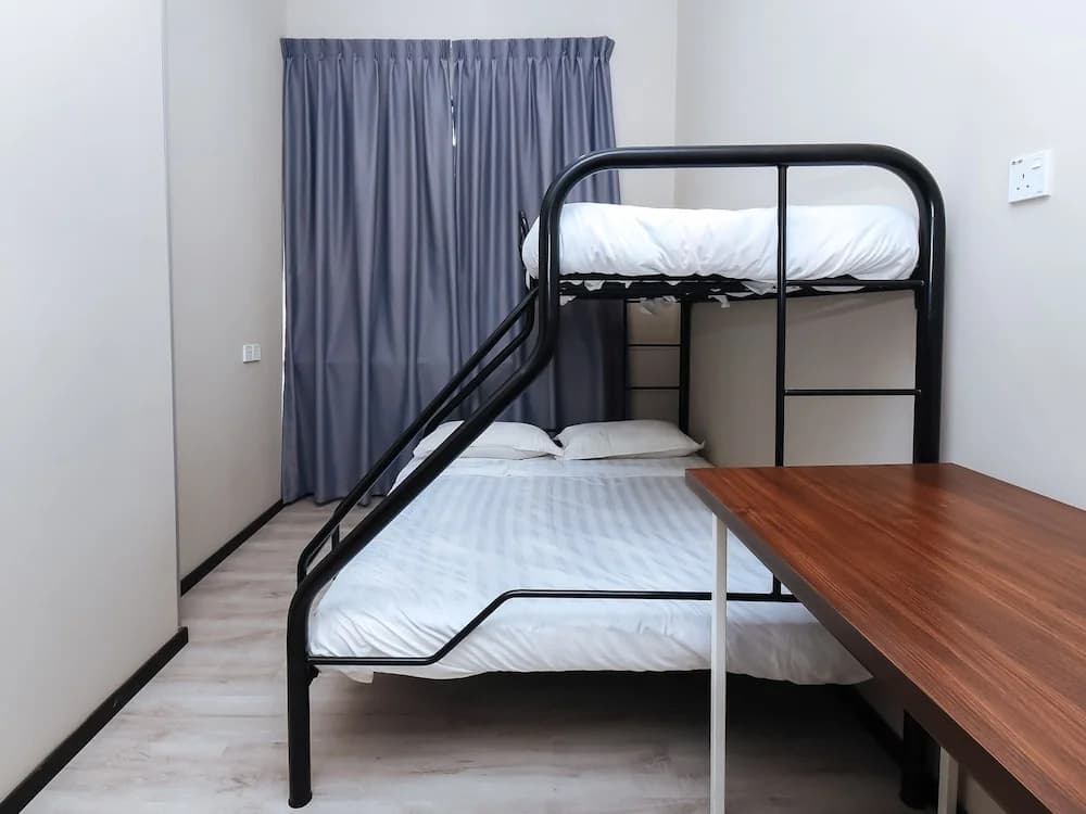 Lm Residence by OYO Rooms - photo 3