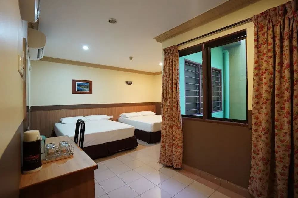 FullyWell Hotel - photo 7