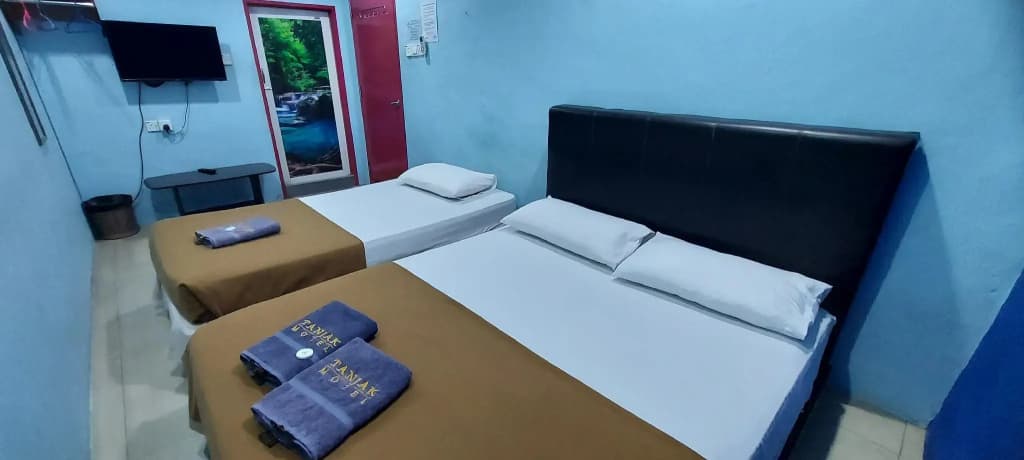 Tanjak Motel - photo 20