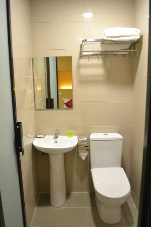 Eazy Hotel at Ampang - photo 9
