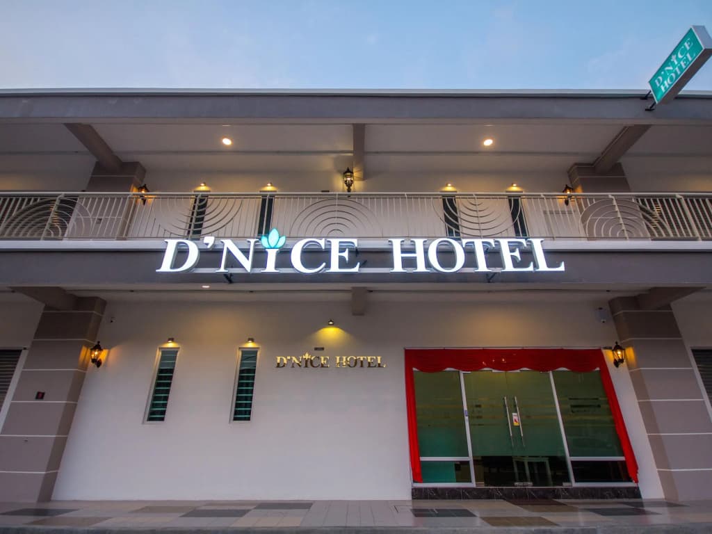 D Nice Hotel - photo 1