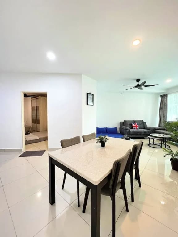 Sky Hive Cozy Apartment Suite, Georgetown - photo 46