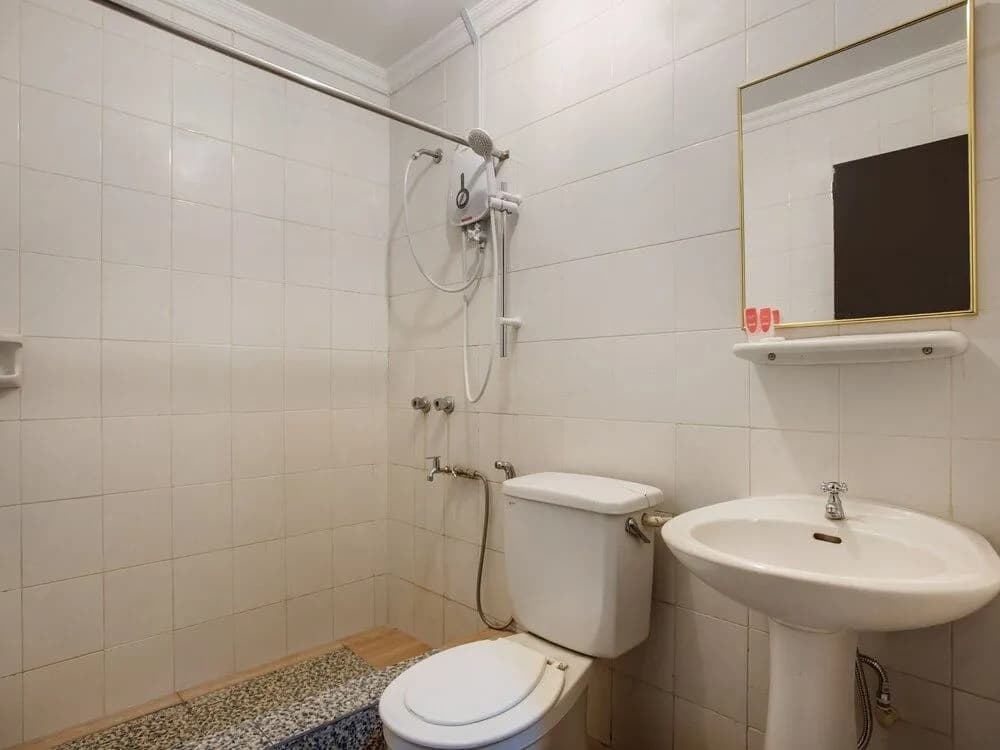 OYO 89568 Mangrove Hotel - photo 10