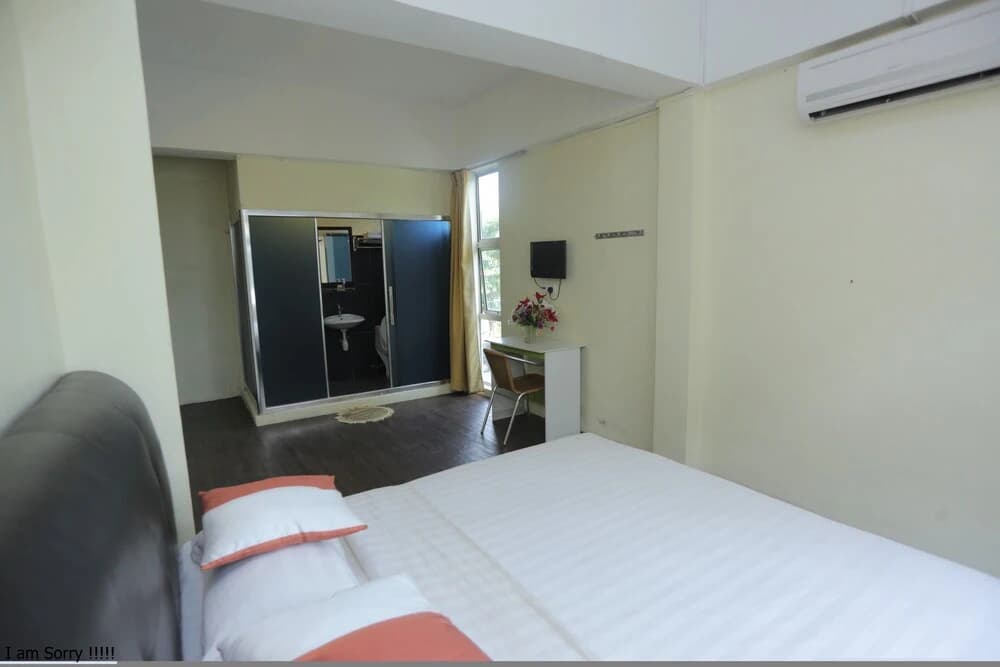 JAM Hotel Kota Warisan Sepang @ ERL Salak Tinggi, KLIA 1-2 & F1 - photo 7