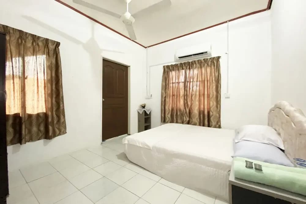 OYO 90314 Jafar Family Homestay - photo 2