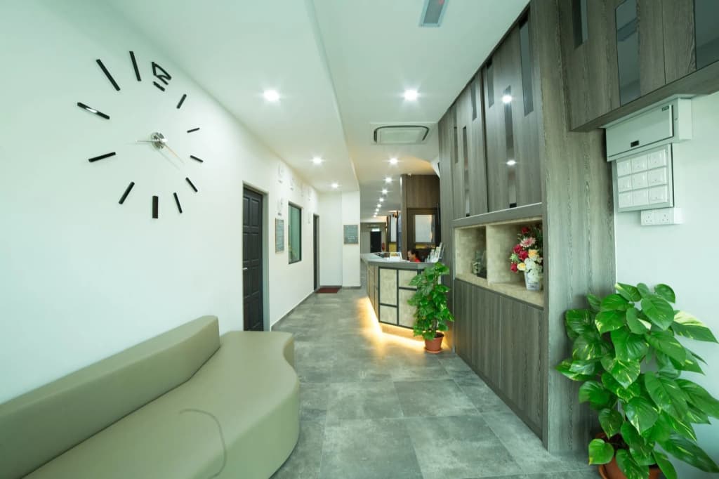 Travelland Hotel - photo 2