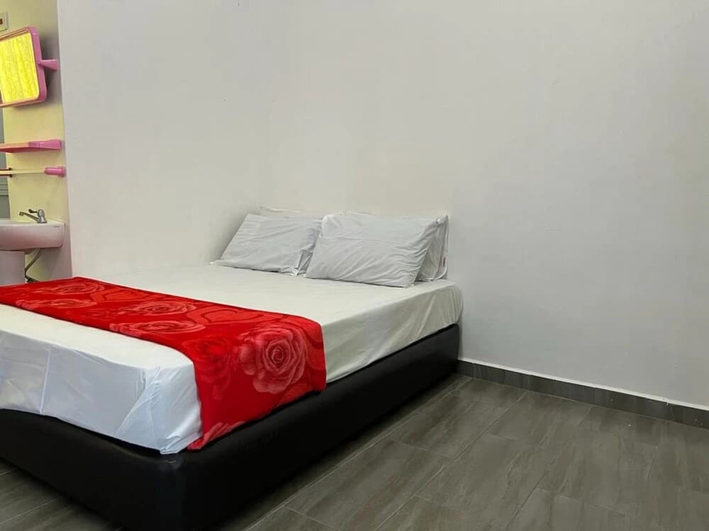 OYO 90786 Motel Merak - photo 16