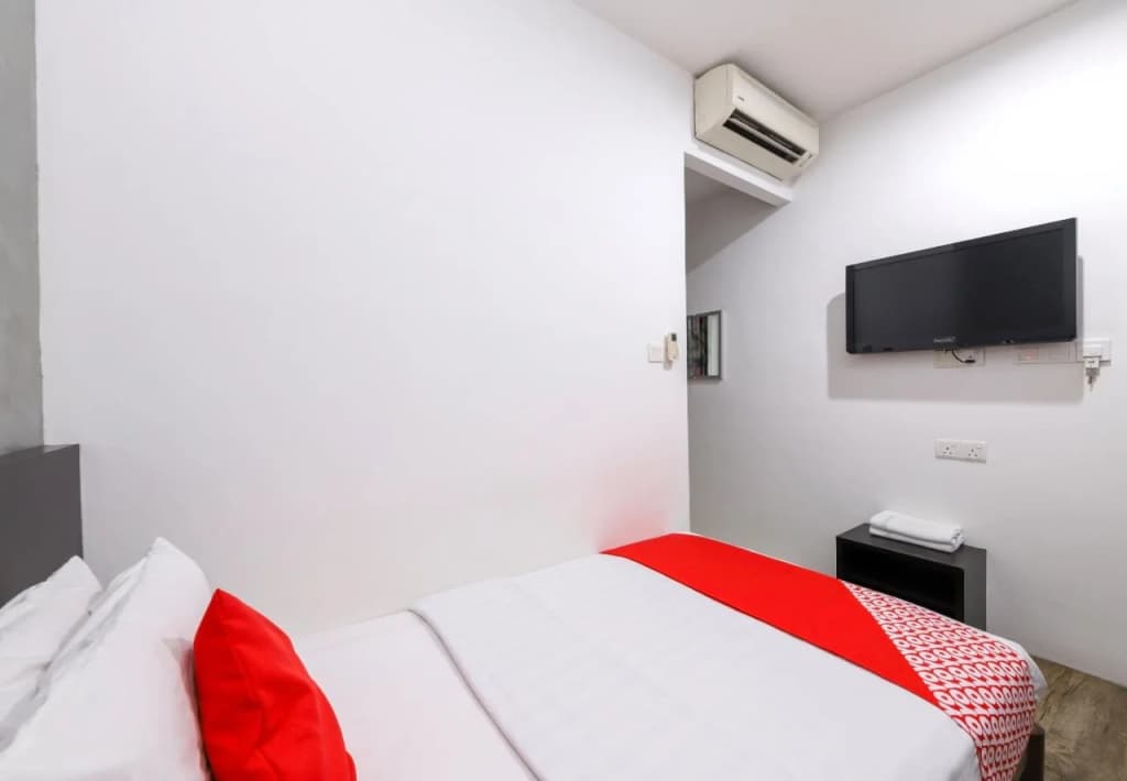 Tai Pan Hotel - photo 3