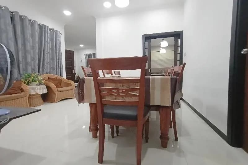 Emma Sukma Homestay by OYO Rooms - photo 10