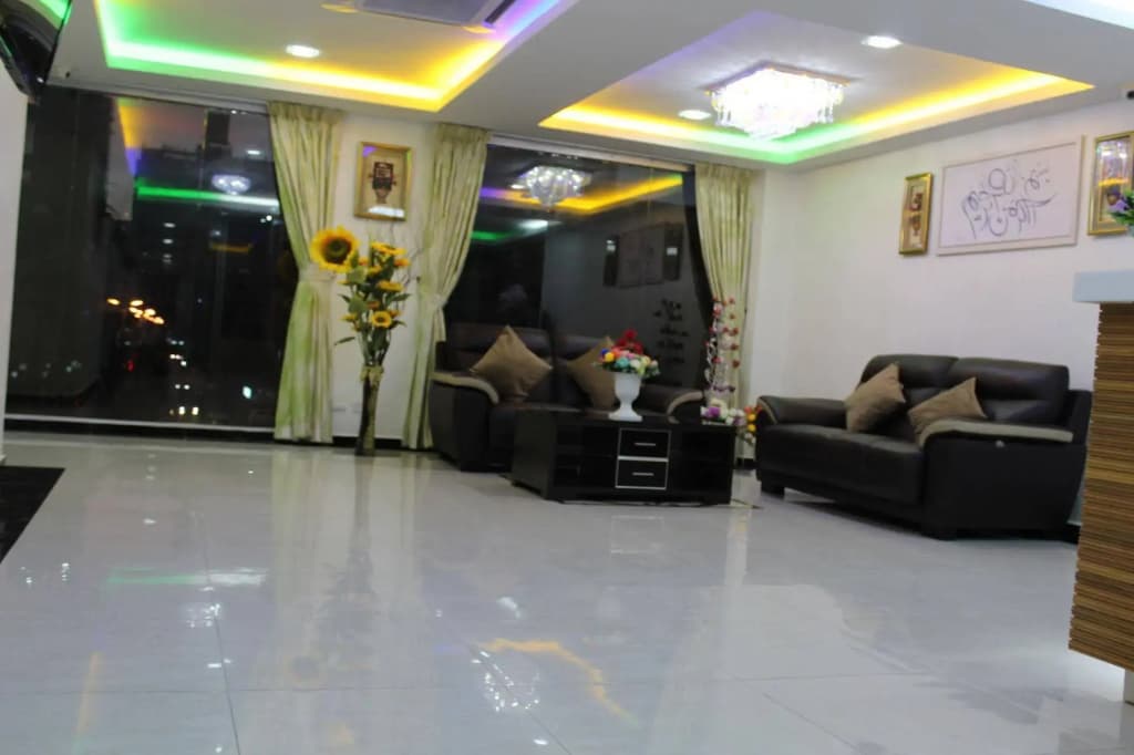 Hotel Gulshan - photo 2