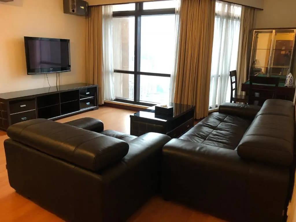 Comfort Service Apartment At Times Square - photo 5
