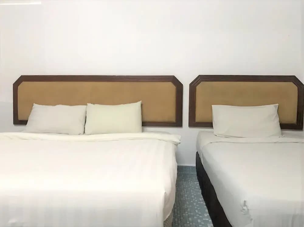 OYO 90465 Pelangi Baru Hotel - photo 14