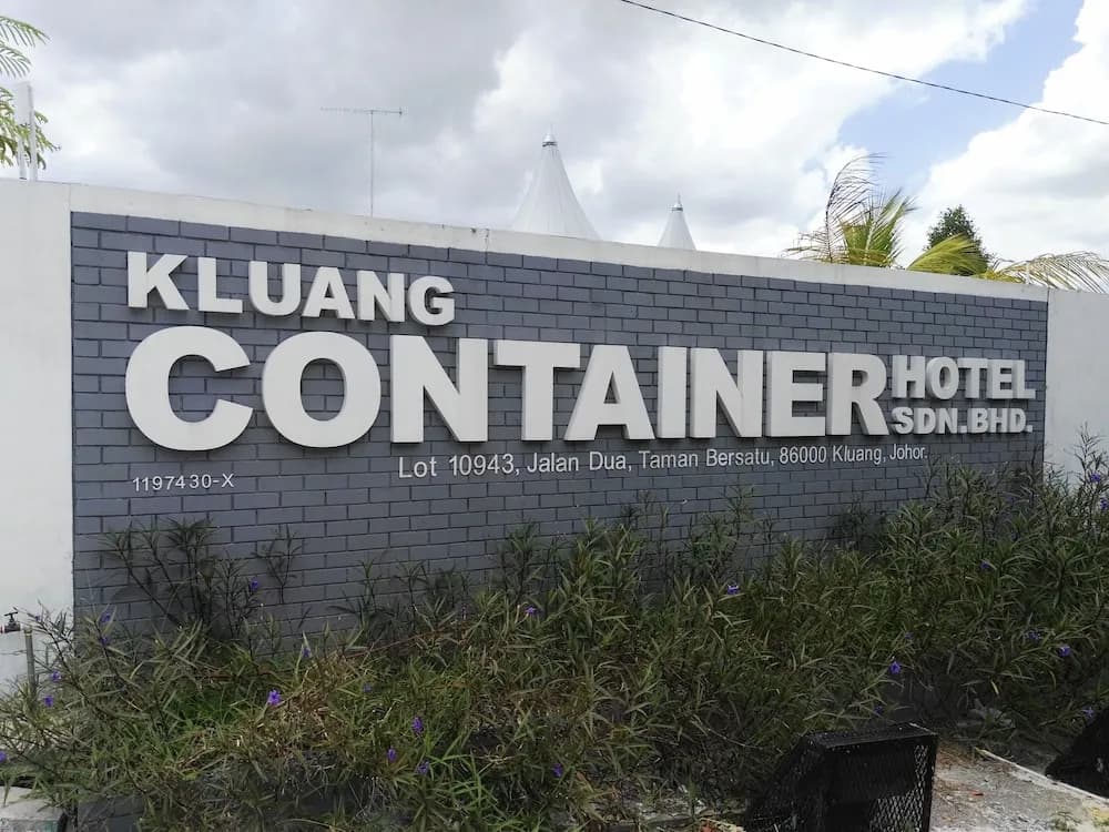 Kluang Container Hotel - photo 1