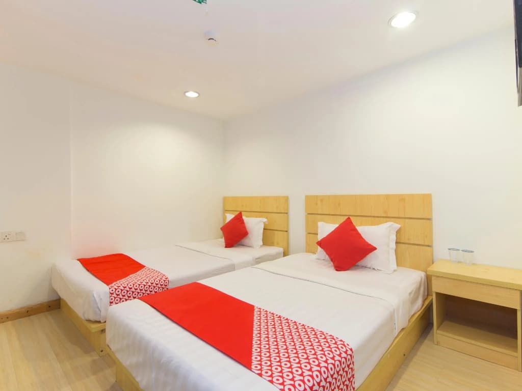 Super OYO 530 Dd Hotel - photo 3