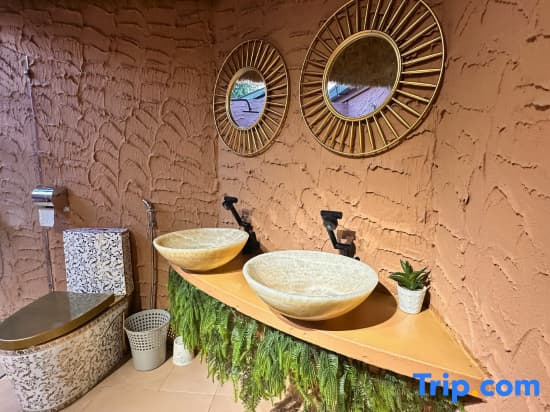 The Luxurious 28 @ Morocco Villa - photo 3