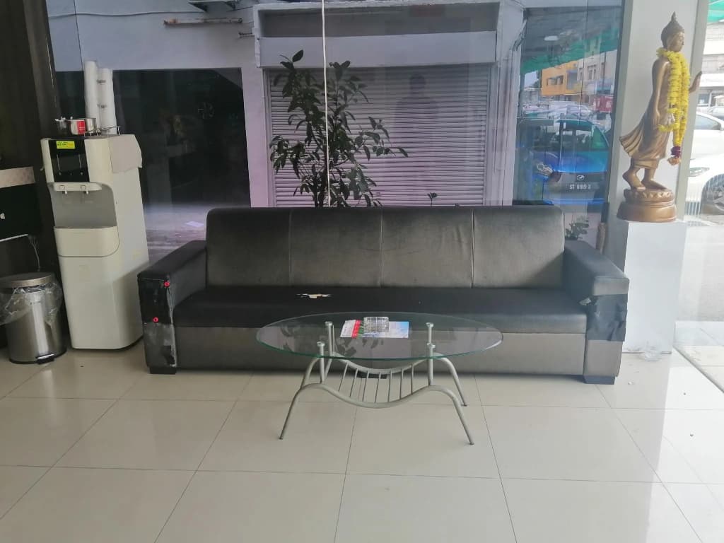 OYO 90028 Ragula Hotel - photo 4