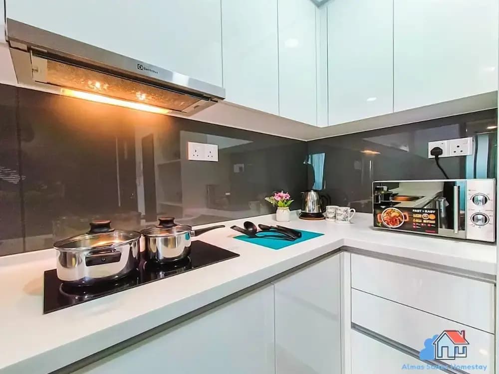 Almas Suites Puteri Harbour - photo 21