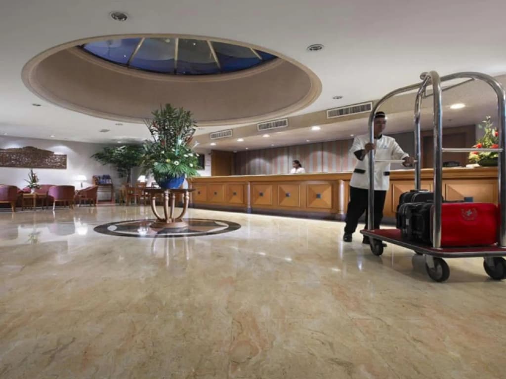 Pearl View Hotel - photo 2