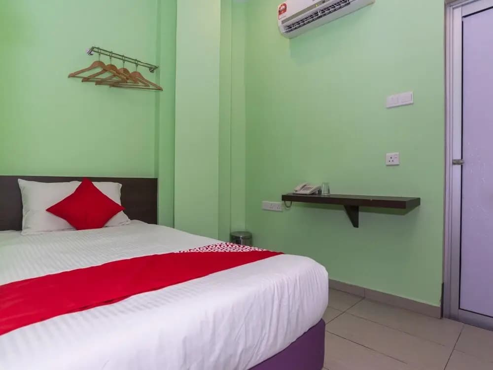 OYO 1172 Hotel Shlyo - photo 5