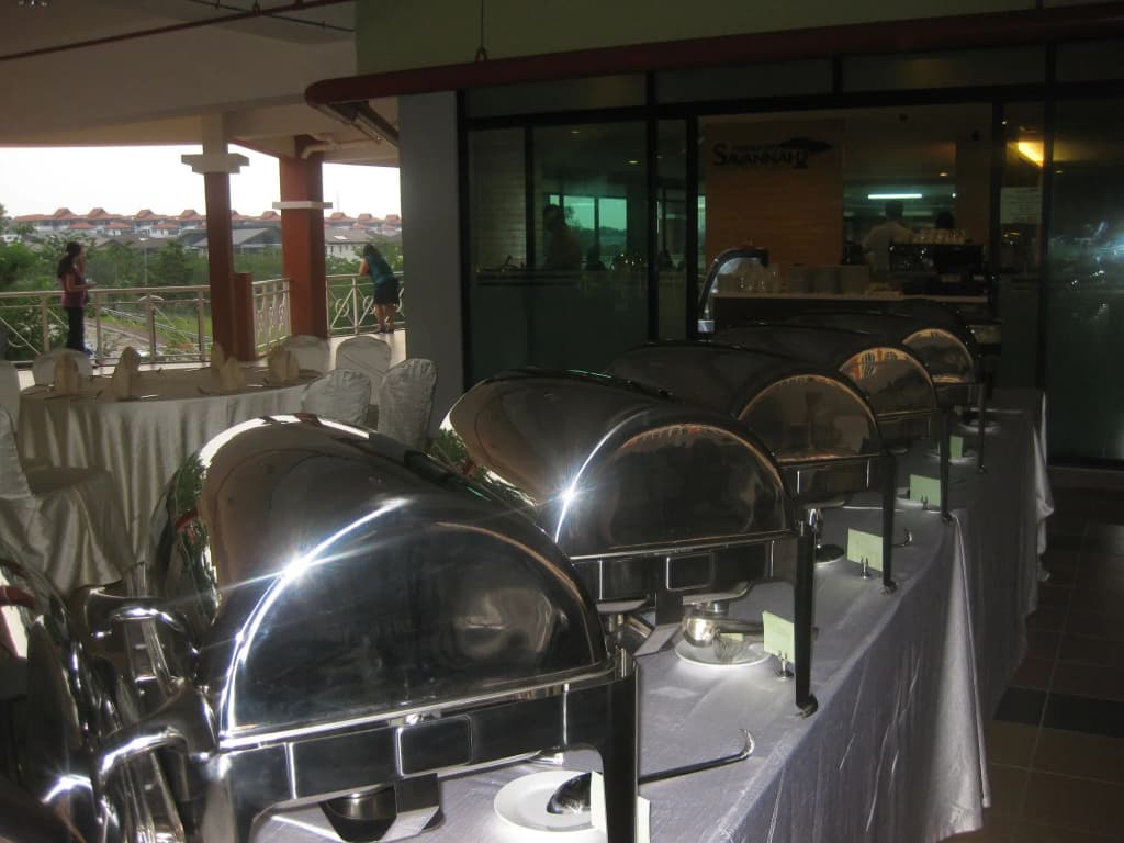 Roof Garden Hotel - photo 8