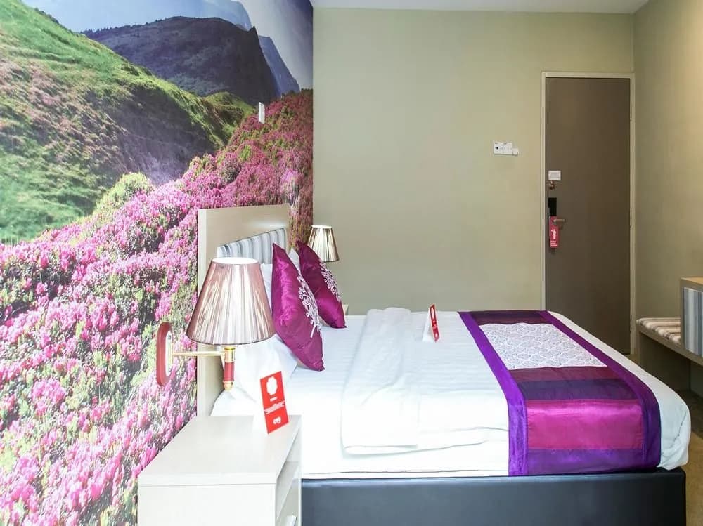 OYO 281 OM Hotel - photo 3