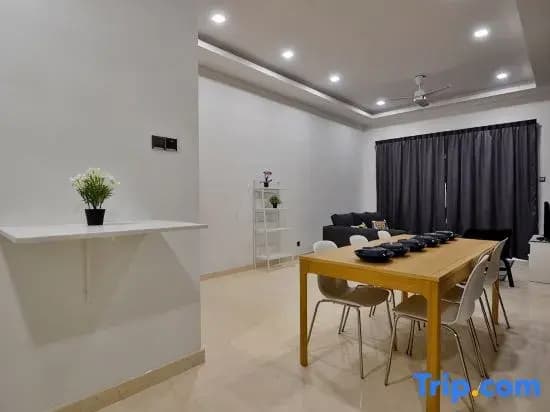 TriTower Suites Johor Bahru Near JB CIQ, JBCC & Capri - photo 6