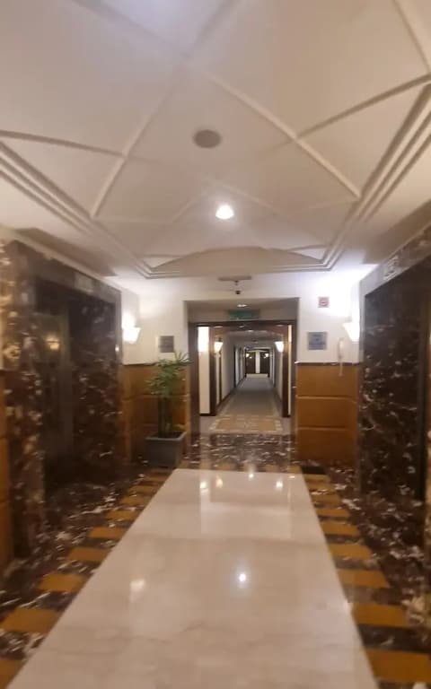 Glorious Service Suite At Times Square - photo 23