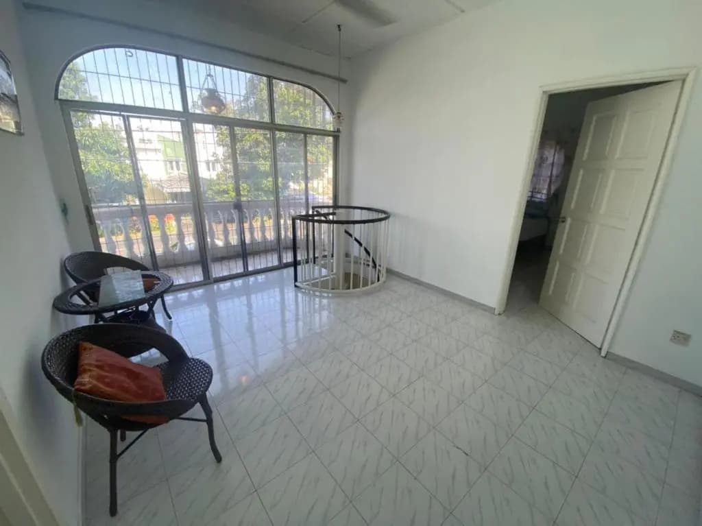 Warisan Bakti Homestay Taman Sri Watan Ampang - photo 2