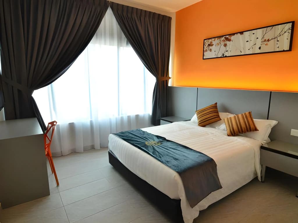 Travelland Hotel - photo 5