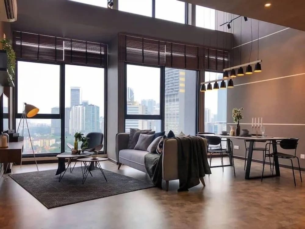 Expressionz Professional Suites by SYNC - photo 8