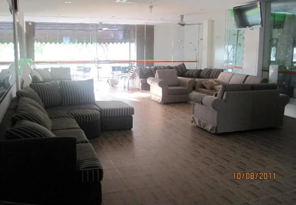 Homey Guesthouse Bintulu - photo 5