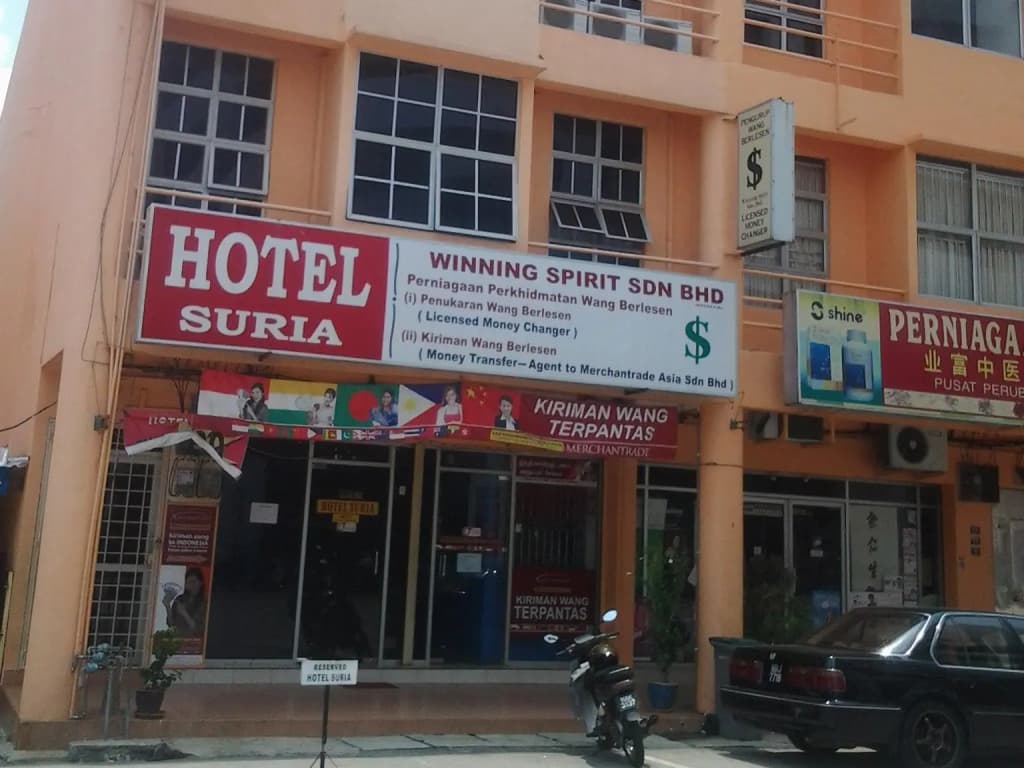 Hotel Suria - photo 22
