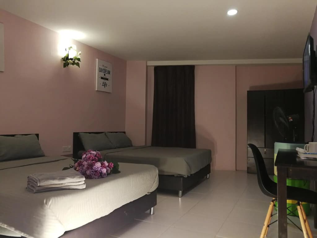 Live Com Hotel - photo 3