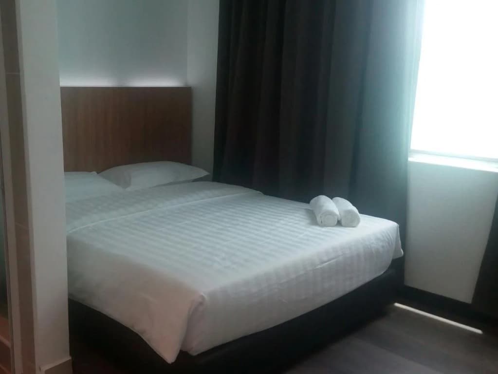 Place2Stay Gong Badak - photo 1
