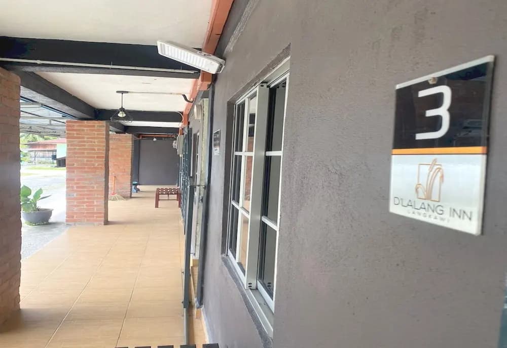 Hotel O Homestay D Lalang Inn - photo 1