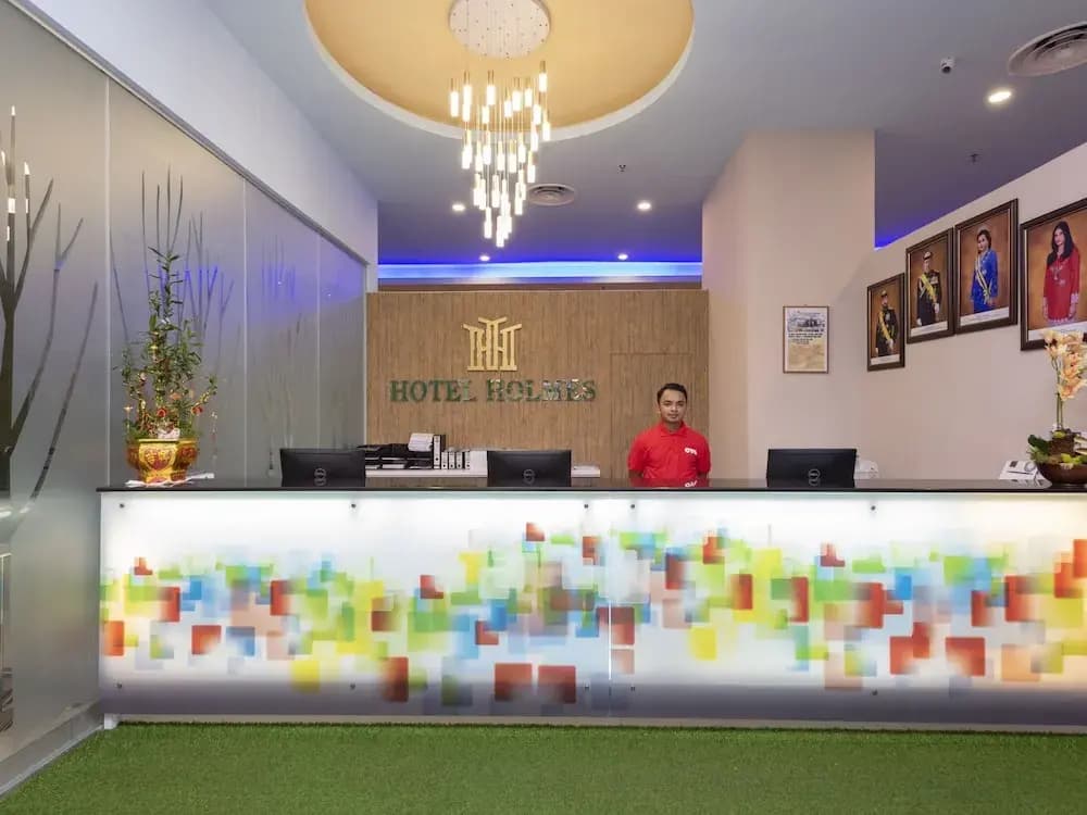 Hotel Holmes GP - photo 13