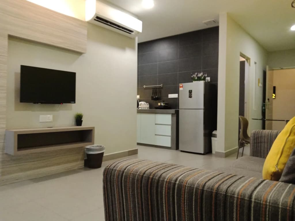 Lemon8 Hotel Apartment - photo 26
