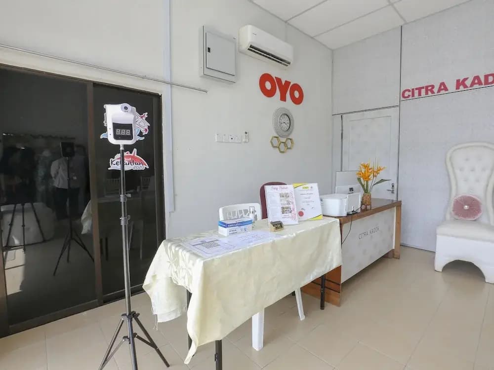 OYO 90115 Citra Kadok Hotel & Banquet Hall - photo 11