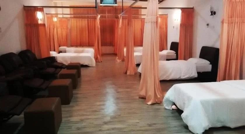 Zin Xin City View Hotel - photo 38