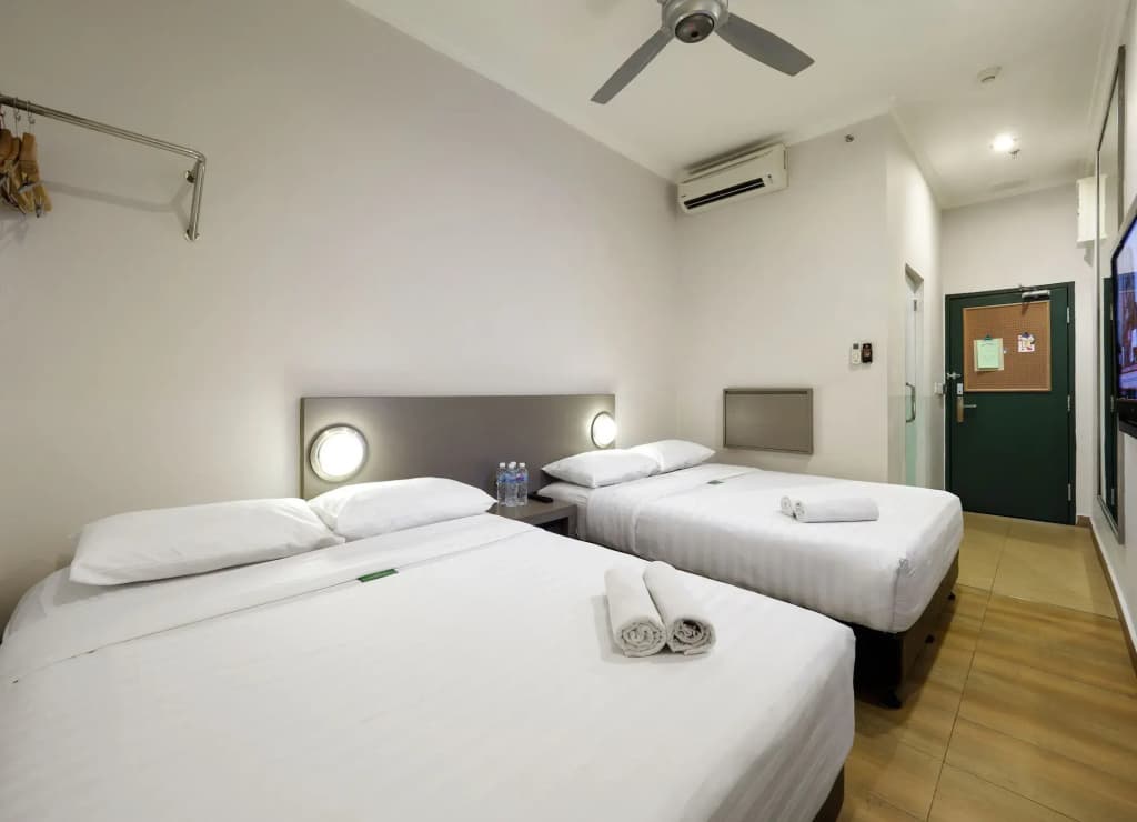 Tune Hotels - 1 Borneo, Kota Kinabalu - photo 26