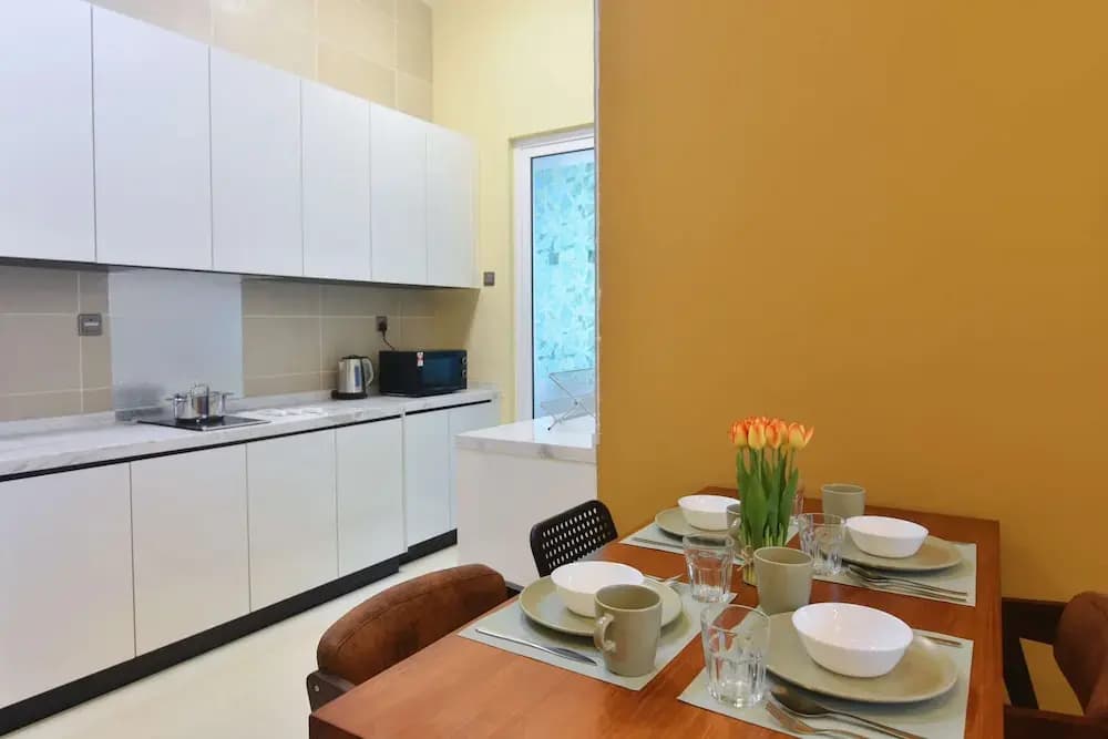 Cozy 1BR Suite at Tritower Steps to JB CIQ - photo 15