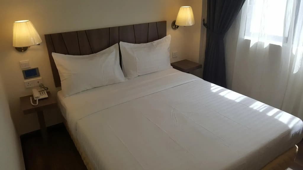 9 Square Hotel - Sri Kembangan - photo 6