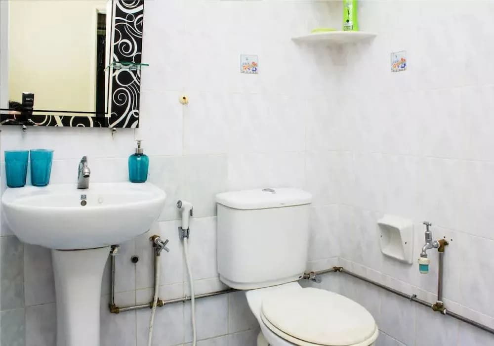 Luxurious Condo Near Gurney - photo 8