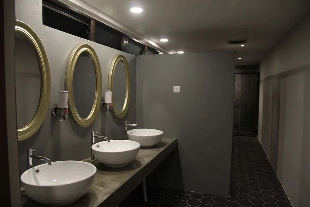 Space Capsule Hotel - photo 8
