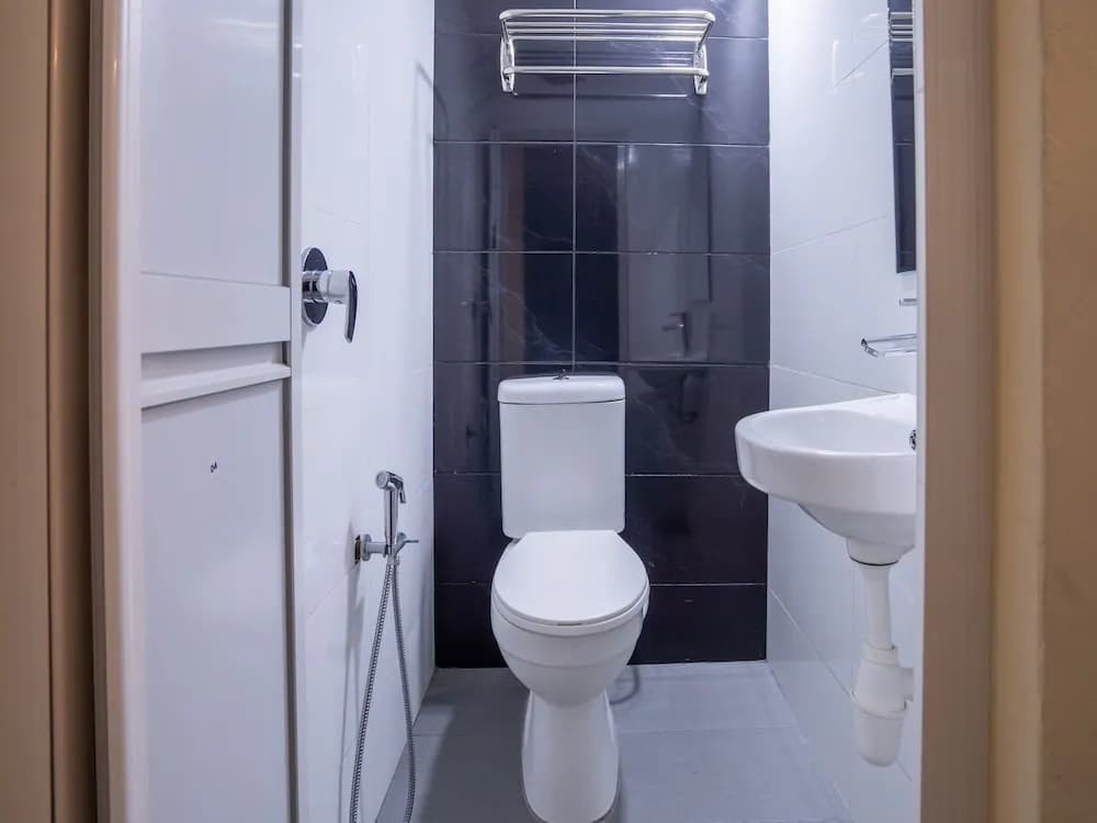 OYO 89711 Hentian Hotel Kajang - photo 10